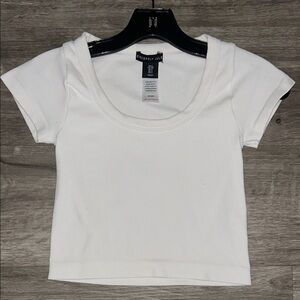 Sincerely Jules cropped baby tee